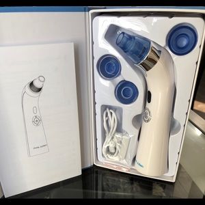 Blackhead remover instrument